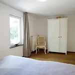 Apartment Jewel