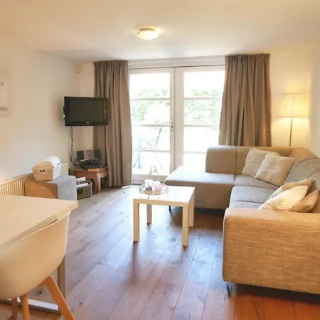 Jewel Apartment